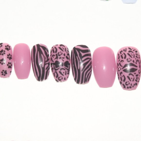 Pink leopard and zebra print- press on nail set - Picture 2 of 6